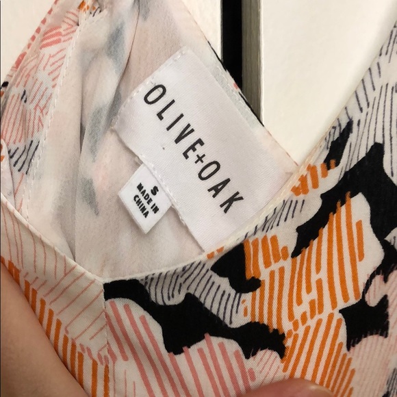 Olive and oak pretty printed dress - Picture 3 of 3